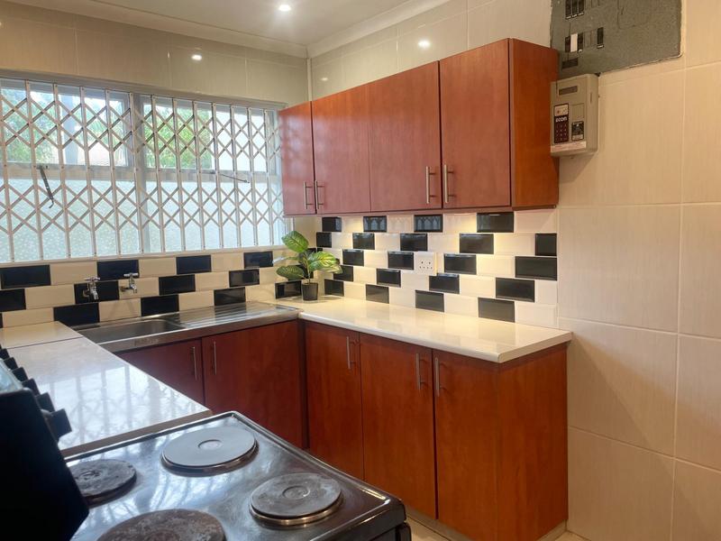 2 Bedroom Property for Sale in Kenilworth Western Cape